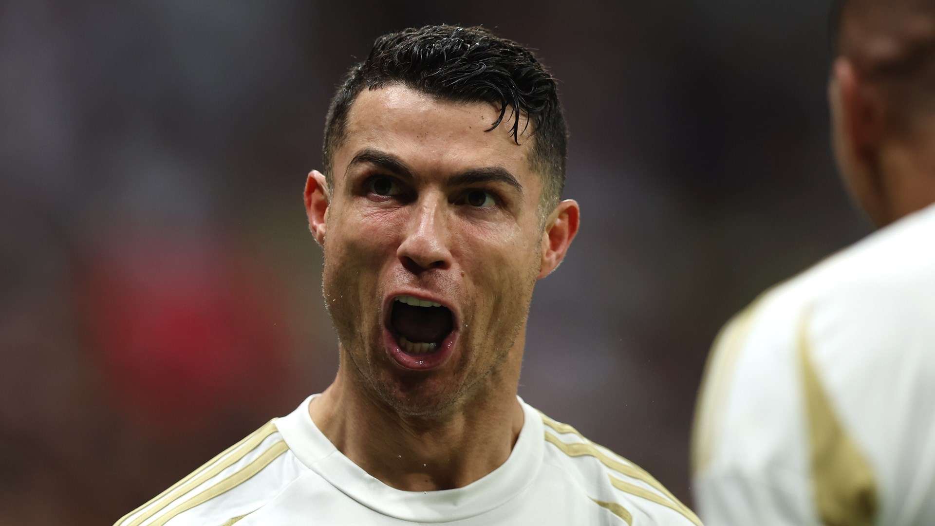 的现任队长 的现任队长